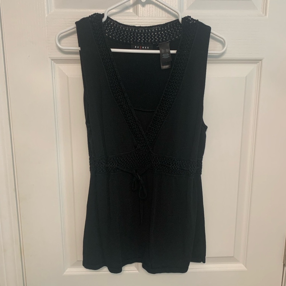 Axcess Black Wrap Tank Top. Size XL